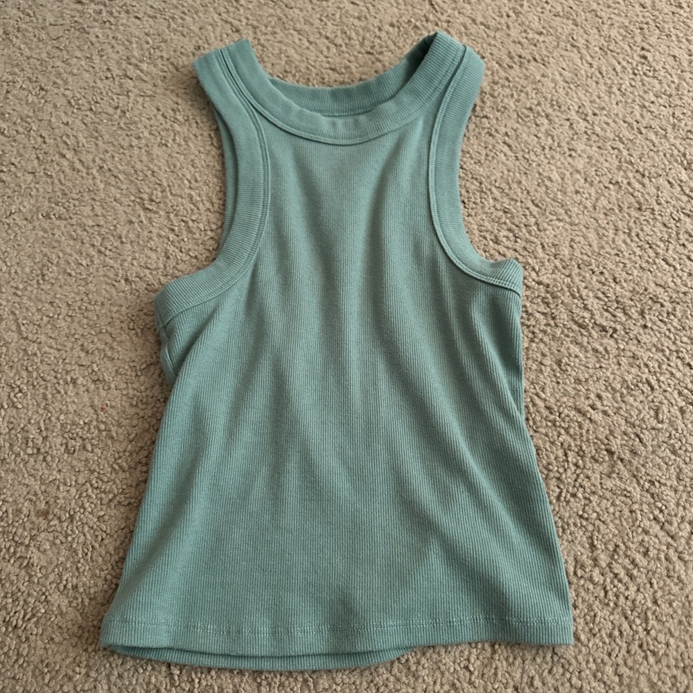 3 cute summer casual tank tops